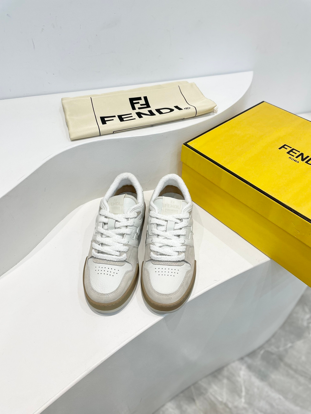 Fendi Sneakers