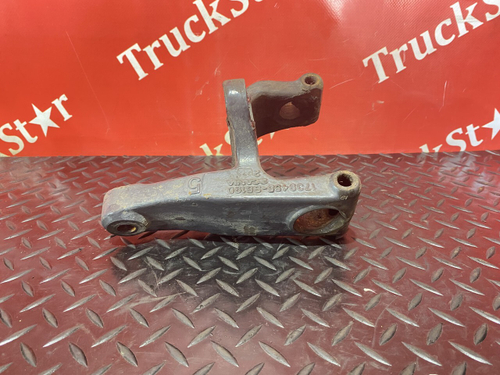 Кронштейн передней рессоры правый