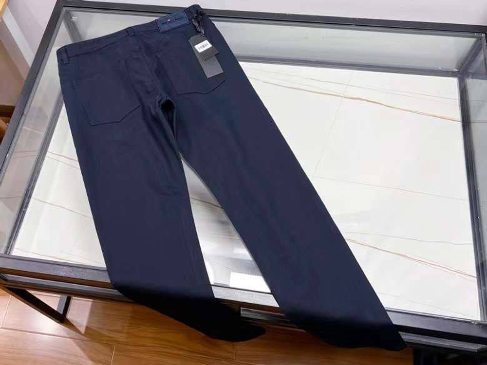 Джинсы Kiton