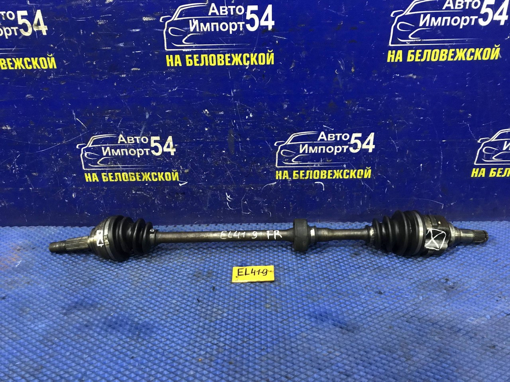 Привод передний правый TOYOTA CORSA 1991