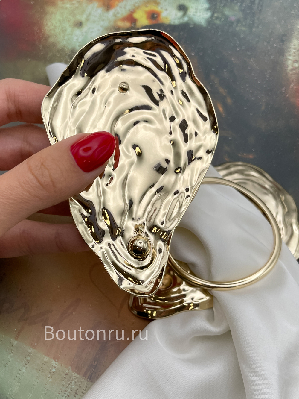 Брошь-зажим устрица для платка/купальника золотистая металлическая