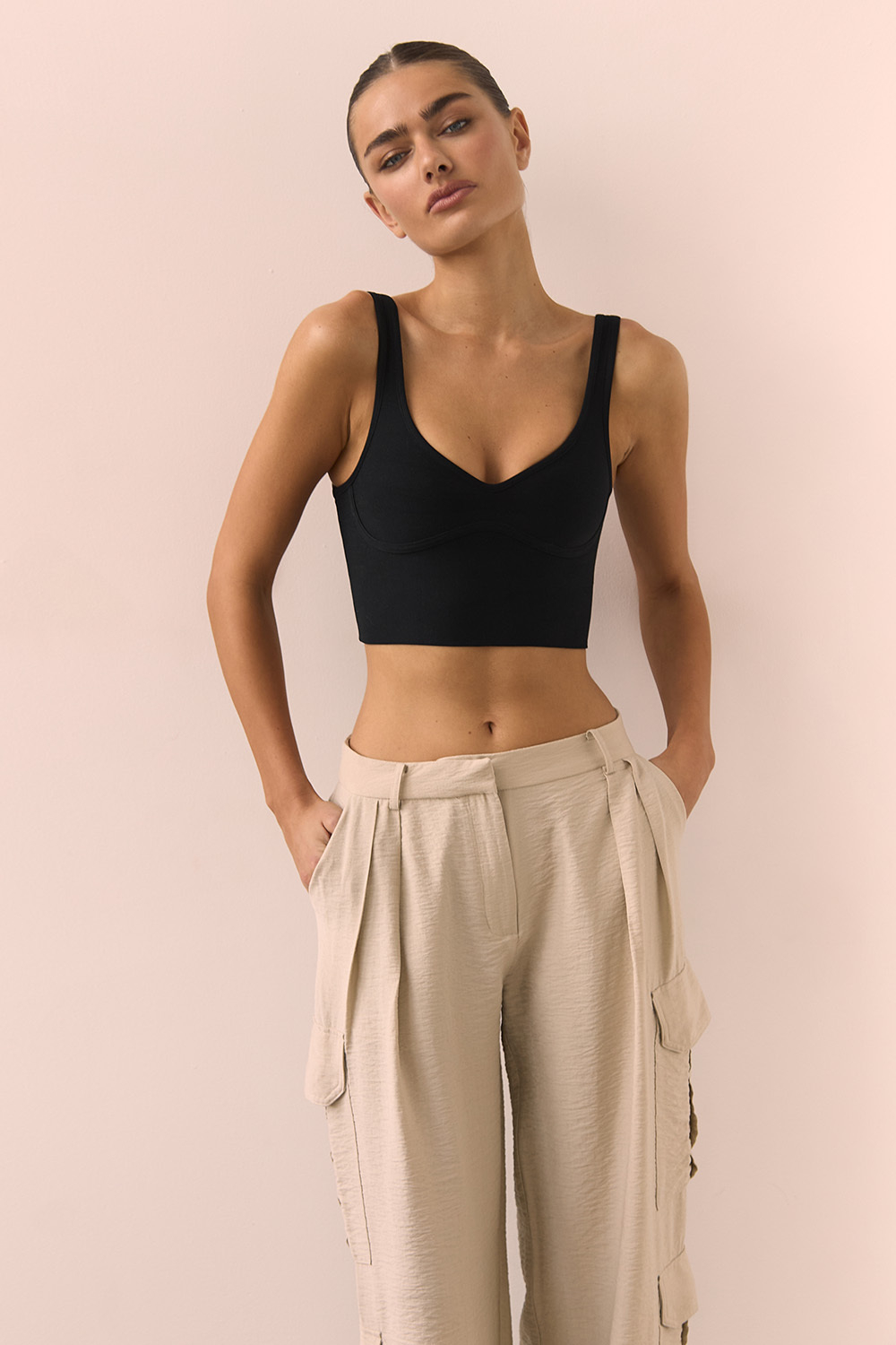 Топ на бретелях BASIC Чёрный