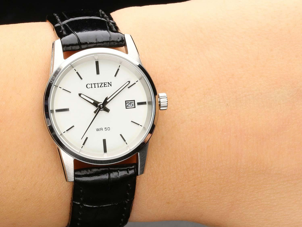Женские японские наручные часы Citizen EU6000-06A