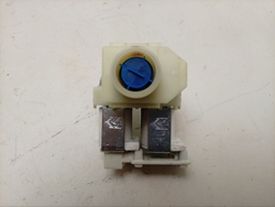 WFXI2840EU кт22 Клапан подачи воды для стиральных машин Siemens Bosch 900047098 б/у