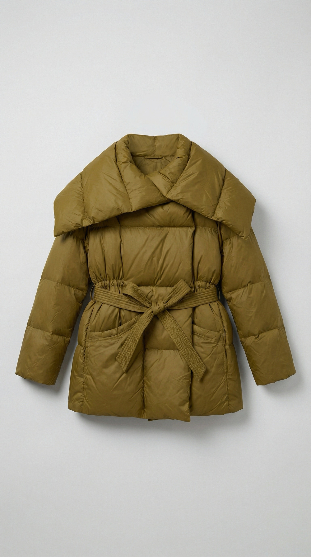 Пуховик с капюшоном YARMIN