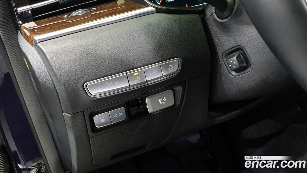Kia The K9 (Quoris/K900) 3.8 GDI AWD (06.2020)