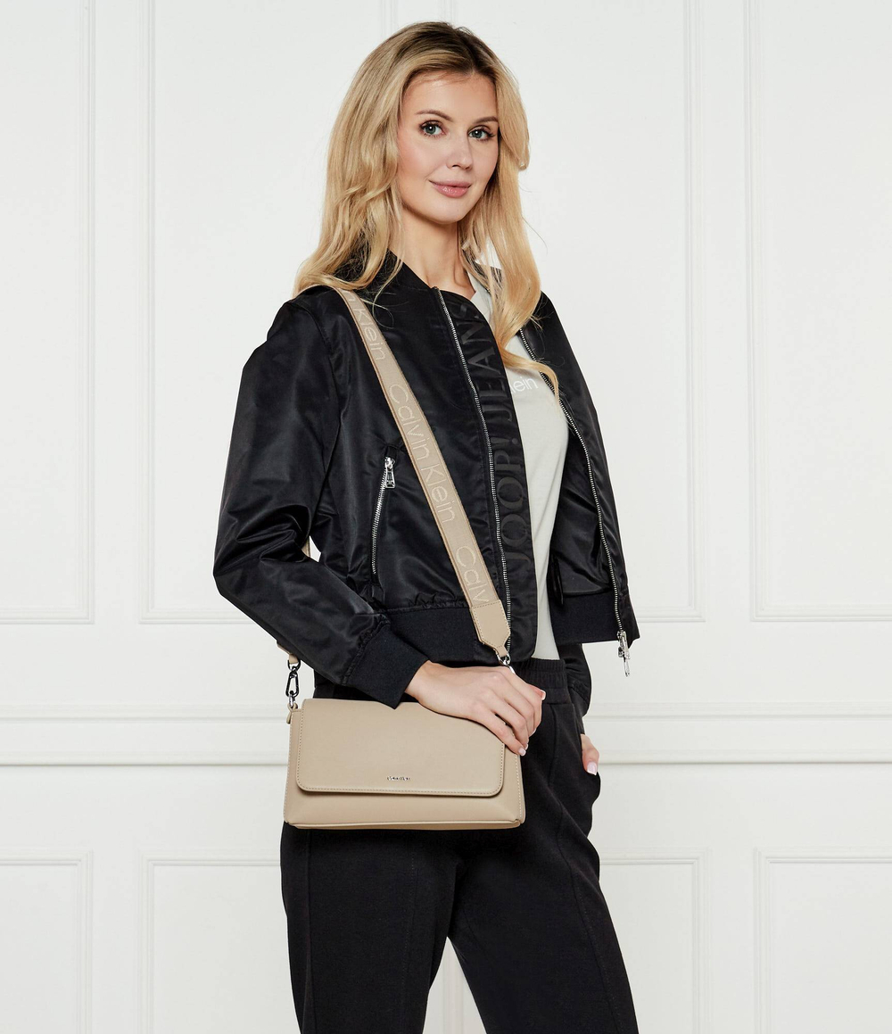 Сумка через плечо Calvin Klein - бежевый(K60K612902)