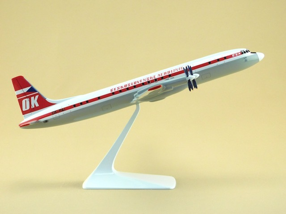 Модель самолета Ил-18 (М1:100, Ceskoslovenske aerolinie)
