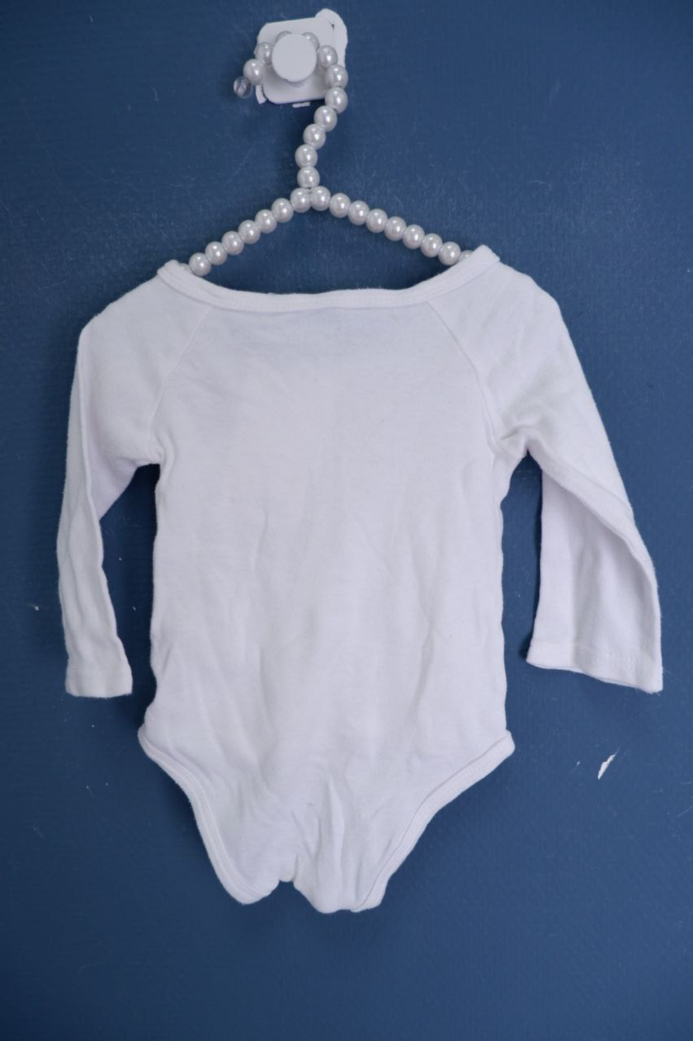 Боди трикотажное белое на 1-6 месяцев