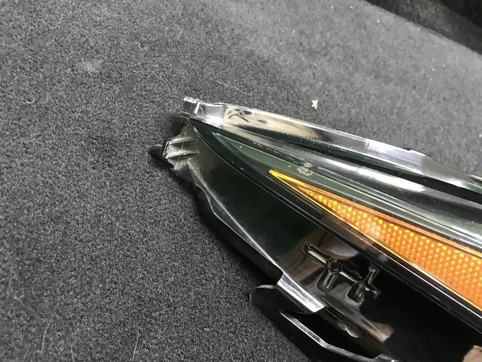 Стекло фары правое Lexus NX 1 (2017-2021)