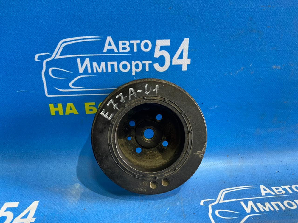 Шкив коленвала MITSUBISHI GALANT 1992
