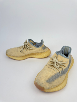 Кроссовки Adidas Yeezy boost