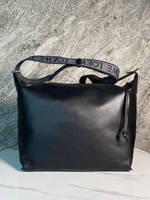 Сумка-мессенджер Loewe