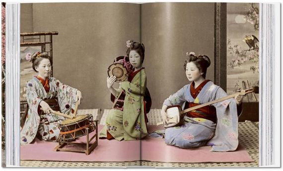 Japan  1900