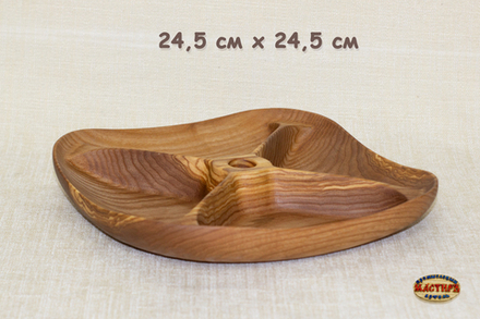 Менажница средняя