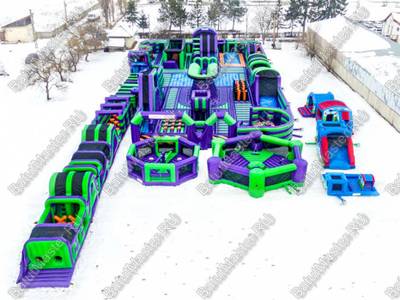 Полоса препятствий "Надувной парк"