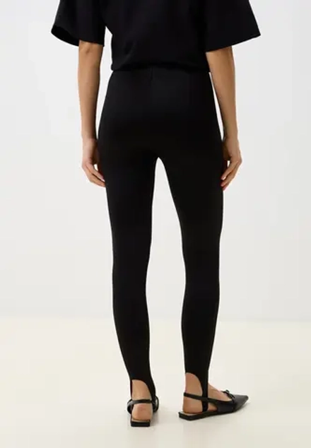Легинсы со штрипками из сатинового бифлекса, цвет чёрный