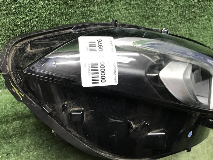 Фара правая Mercedes A W177 (2018-2022) LED