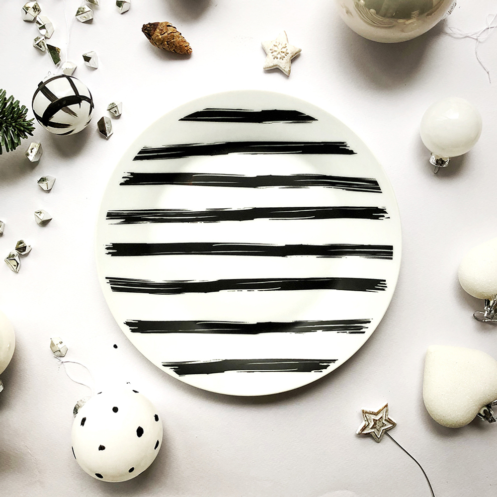 Тарелка «Линия» 20 см фарфор