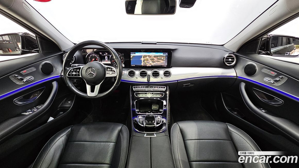 Mercedes-Benz E-Class W213 E300 Avangarde (10.2019)