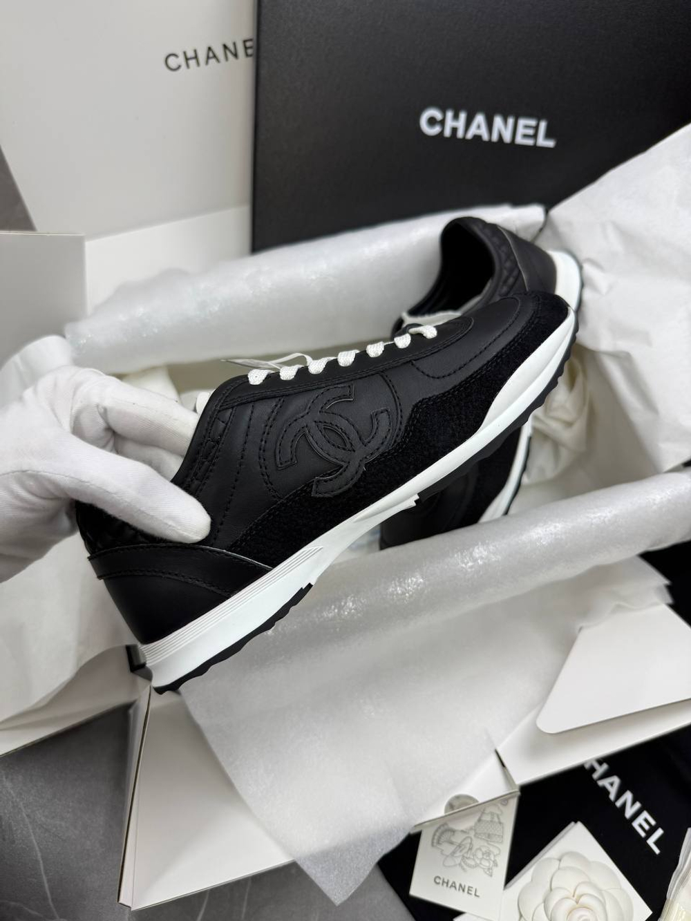 Кроссовки Chanel