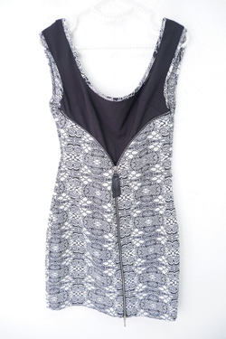 Платье Joy Miss монохромное 44 размер