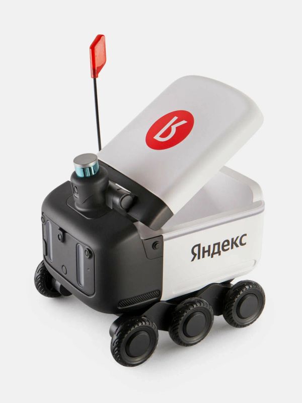 Игрушка «Робот-доставщик Яндекса» на пульте управления - фото 10
