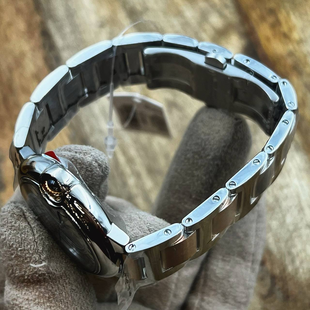Часы Cartier