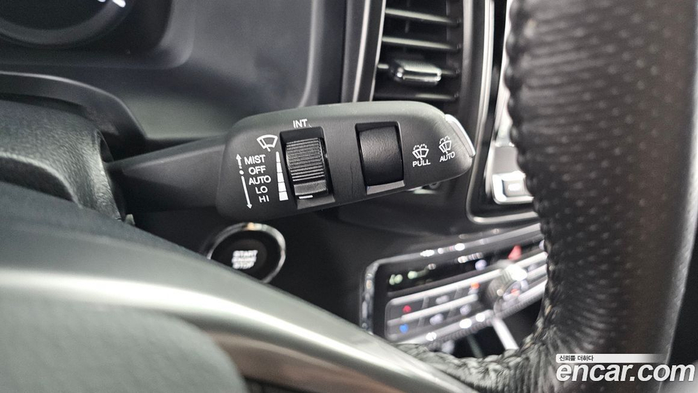 KG Mobility (Ssangyong) Rexton Sports KHAN Дизель 2.2 4WD (11.2019)