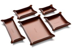 Лоток фигурный из кожи цвет каштан