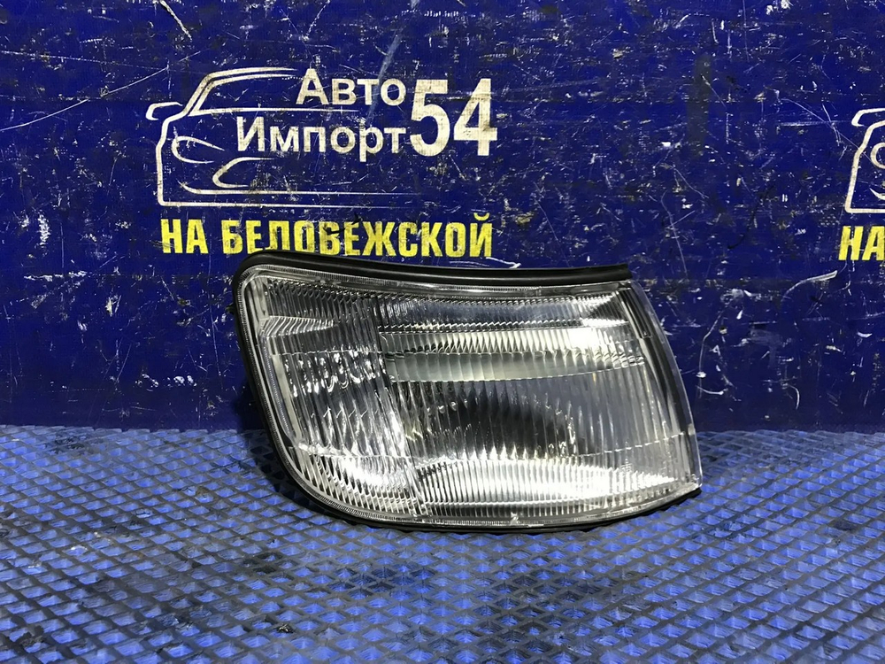Габарит правый MITSUBISHI RVR 1995