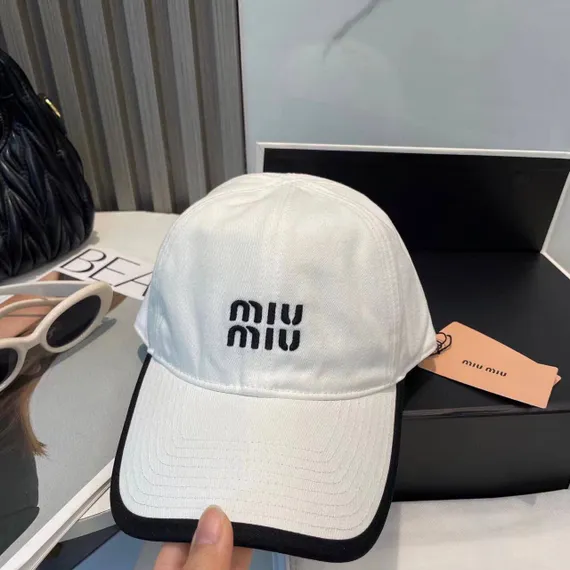 Бейсболка MIU MIU
