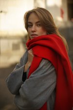 Шарф-палантин классический красный