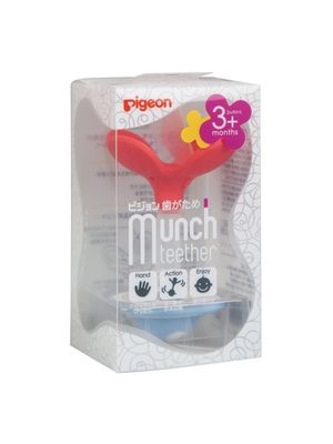 PIGEON Прорезыватель-погремушка Munch teether, 3 мес.