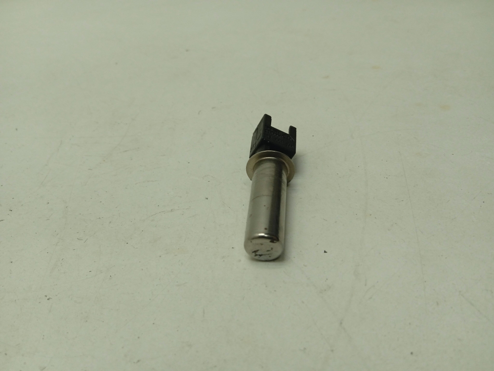 RST602 кт158 Датчик температуры для стиральной машины Hotpoint-Ariston RST602 б/у