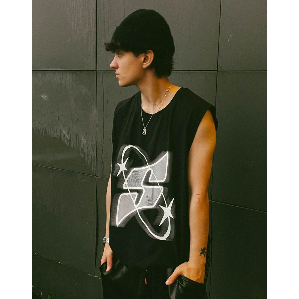 Безрукавка SoWhat? "S" черная