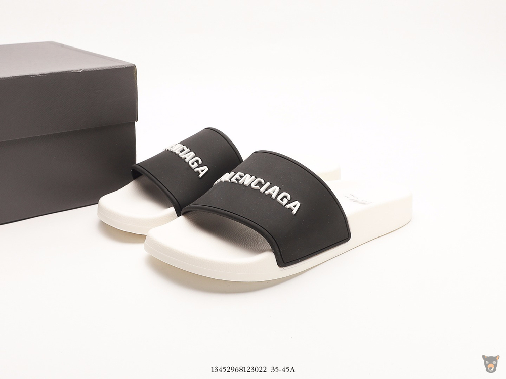 Слайдеры Balenciaga Logo Pool Slides