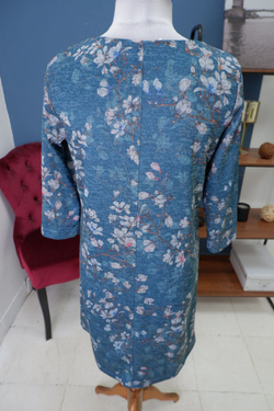 Платье Deniza с цветами 50 размер, новое