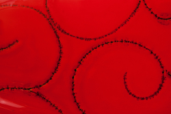 Элитная ваза декоративная Red Passion витая средняя от Sporvil