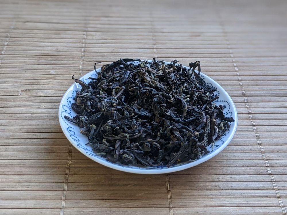 Восточная красавица (Дун Фан Мэй Жэнь)