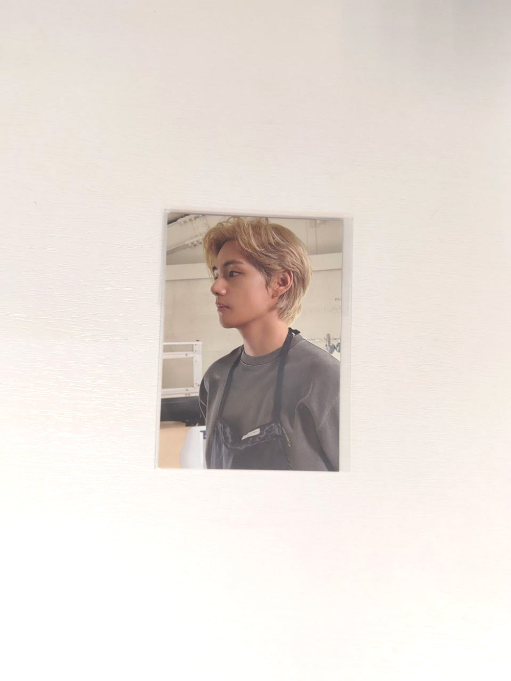 Фотокарты - V (BTS) Layover merch