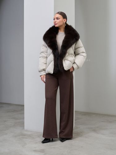 Коричневые брюки из плотного трикотажа