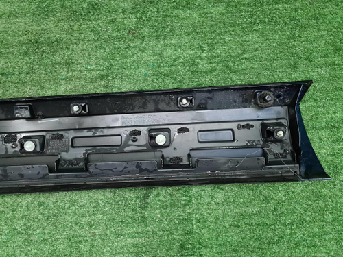 Накладка двери передняя правая Jaguar F-PACE 16-нв