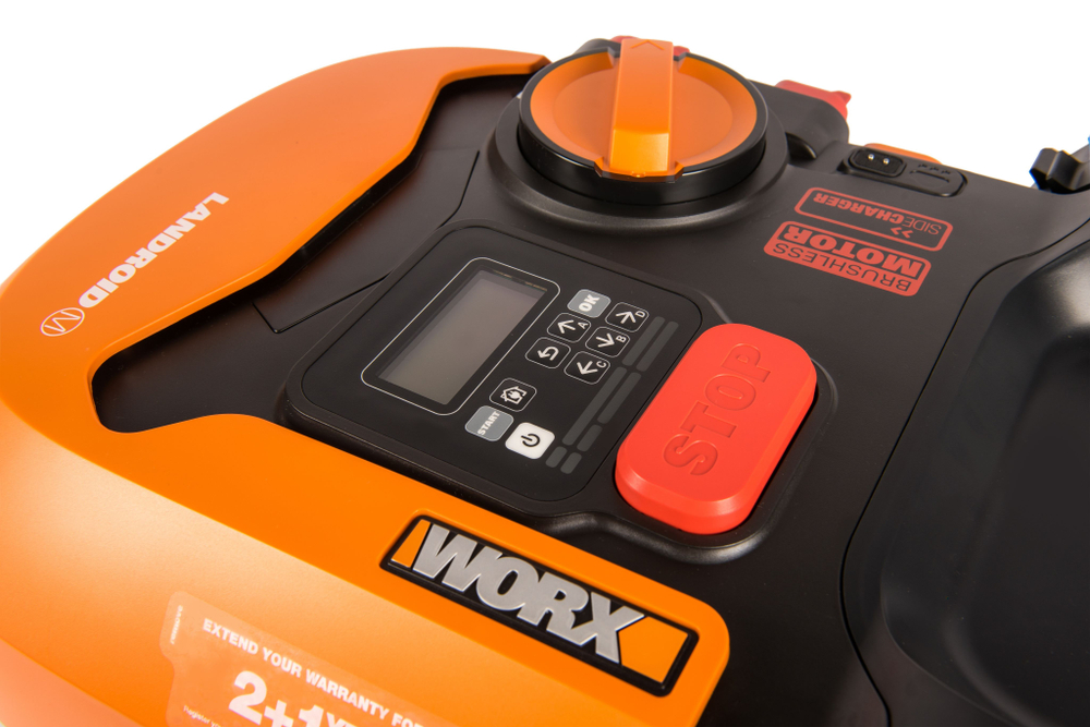 Роботизированная газонокосилка WORX WR141E Landroid M