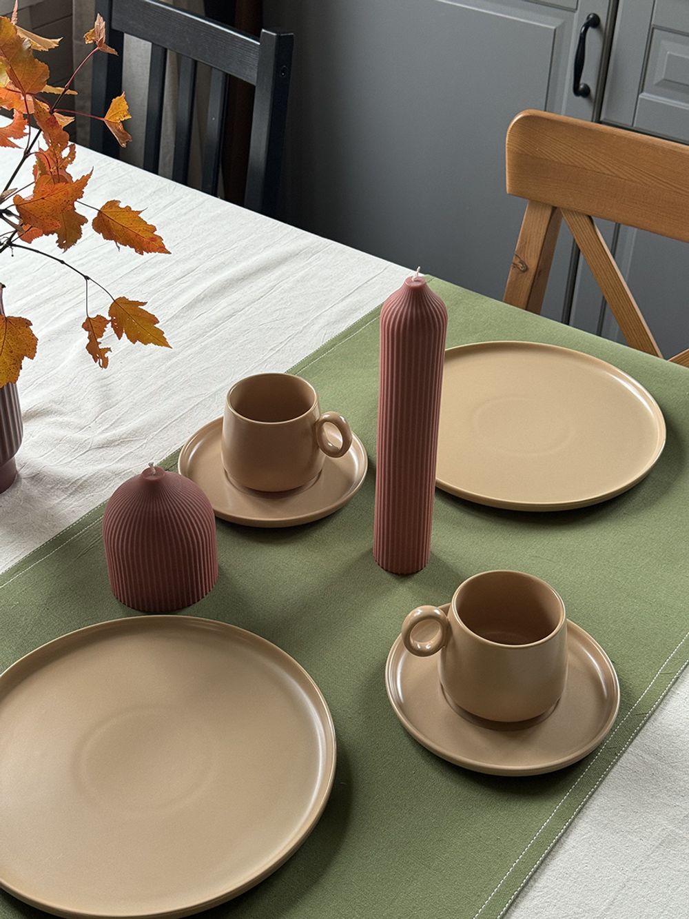 Свеча декоративная бордового цвета из коллекции Edge, 10,5см