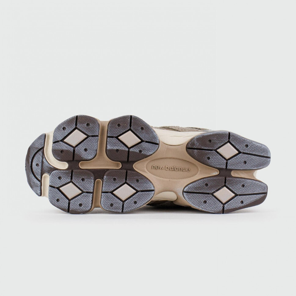 кроссовки New Balance 9060 Mushroom Wmns