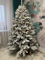 Заснеженная елка «Аляска» (Литая+пвх) 210 см / 2.1 м