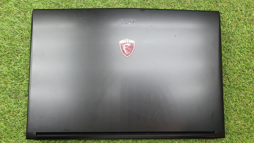 Игровой MSI 17" i5-6/8 ГБ/940MX 2 ГБ/FHD