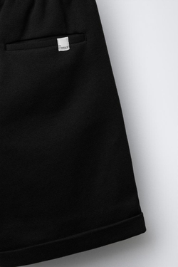 ZARA КОМФОРТНЫЕ ШОРТЫ-БЕРМУДЫ, ЧЕРНЫЙ