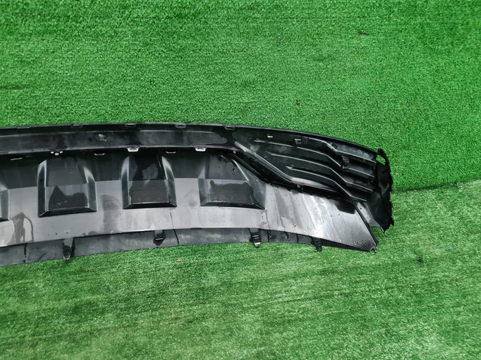 Юбка заднего бампера Geely Monjaro (2021-н.в.)